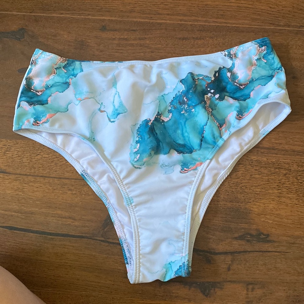 SHEIN Curve Marble Print Bikini Bottoms